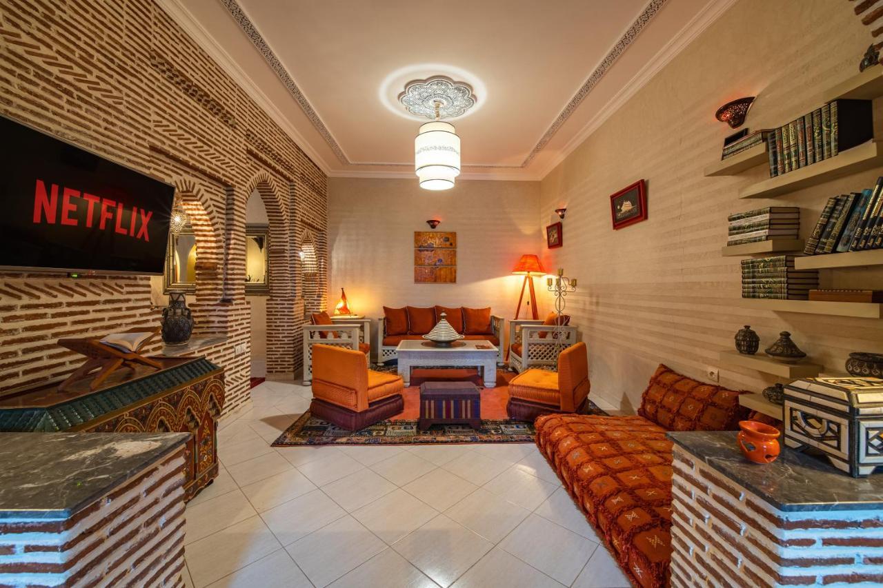 Arwa Apartahotel 3*